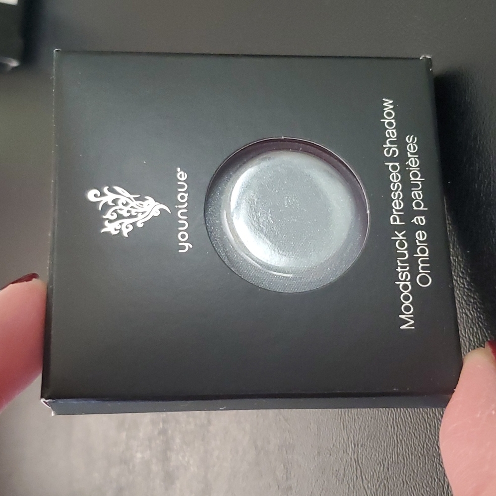 NEW Younique Moodstuck Pressed Eye Shadow - Fancy